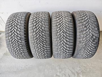 gomme invernali Firestone Winterhawk 225/40R18