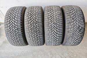 gomme invernali Firestone Winterhawk 225/40R18