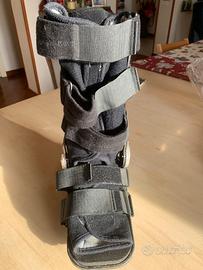 Presidio ortopedico a gambaletto DONJOY