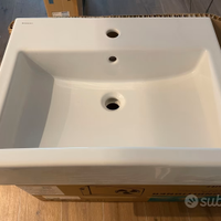 Lavabo in ceramica bianca lucida Geberit Closer 60