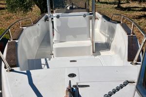 Barca da pesca  pronto boa