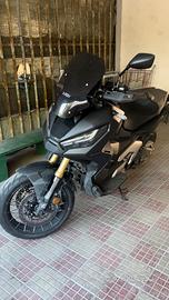 Honda Xadv 750