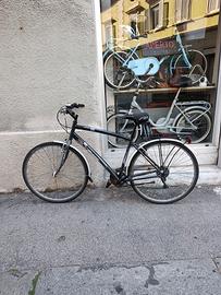 City Bike / Bici Ibrida Uomo 28