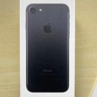 iPhone 7 32Gb + cover Piquadro