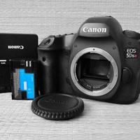 Canon eos 5ds r - 50,6 mpx e appena 55.800 scatti