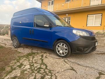Fiat doblo tetto alto