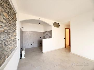4 LOCALI A PODENZANA