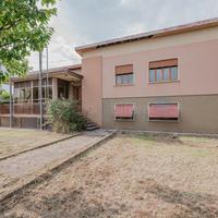 SANTA LUCIA DI PIAVE casa singola su 2 piani C502