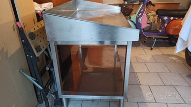 Tavolo da lavoro venduto