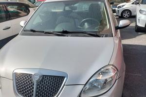 LANCIA YPSILON...
