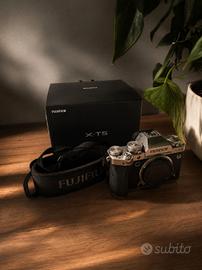 Fujifilm XT-5
