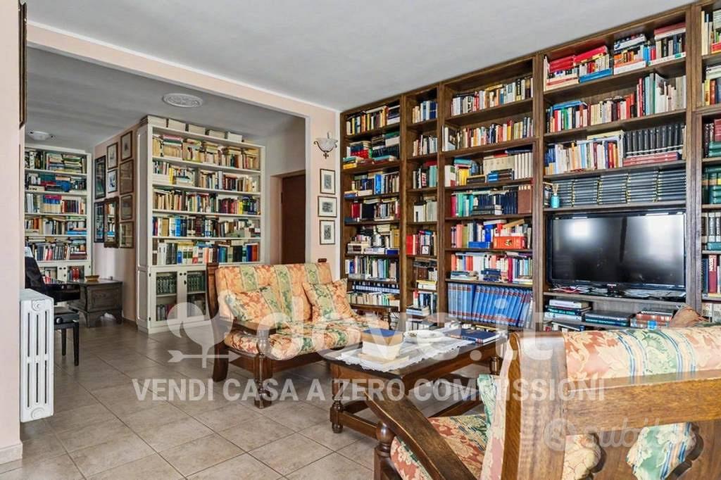 Appartamento di 126 m² con 4 locali a Nuoro - Vista 5