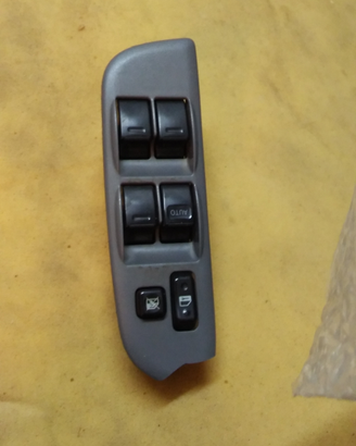 Rav 4 : 5 porte anno 2003