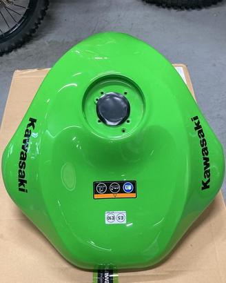 Serbatoio kawasaki ninja zx6r 636