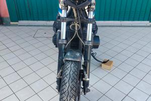 Moto Suzuki