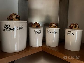 Set vasi contenitori cucina