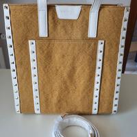 BORSA A MANO O TRACOLLA 33x33
Marca BEATRICE B