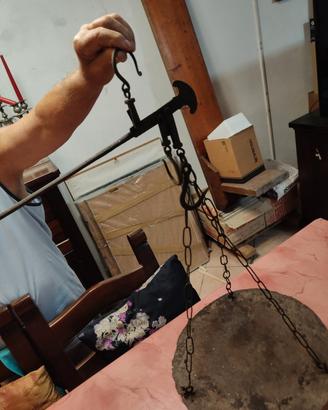 Antica bilancia a stadera