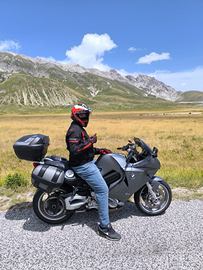 Moto ideale x tutti.Valuto enduro alla pari