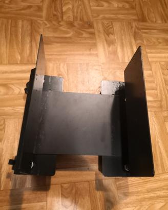 Supporto per computer desktop