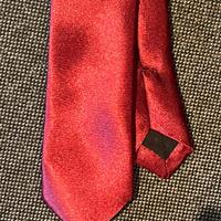 Cravatta rosso bordeaux