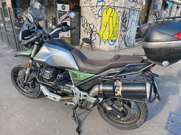 Moto Guzzi V85 TT - 2021
