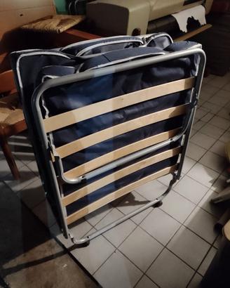 Brandina singola Ikea come nuova con ruote