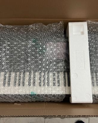 Yamaha Genos 2 nuovo con speaker set