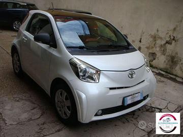 TOYOTA - iQ - 1.0 CVT Sol