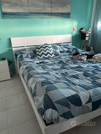 Letto ikea con rete e doge in legno