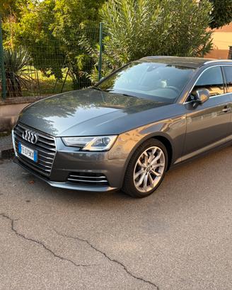 AUDI A4  AVANT B9 2.0 TDI QUATTRO S-TRONIC S- LINE