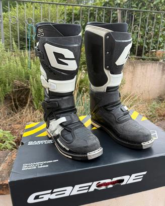 Gaerne sg22