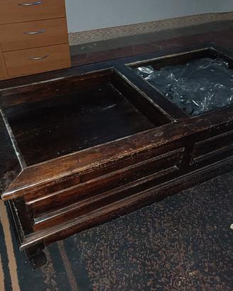 tavolino etnico in legno massello con cassetti