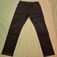 Pantaloni cargo 