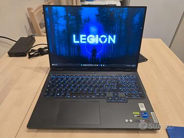 Lenovo Legion i7 Gen 8  '16 pollici