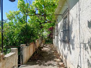 VILLA SINGOLA A MOLA DI BARI