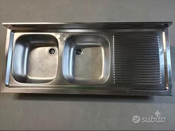 Lavello in acciaio inox 2 vasche più gocciolatoio