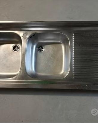 Lavello in acciaio inox 2 vasche più gocciolatoio