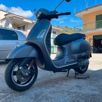 Vespa GTS 300