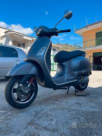 Vespa GTS 300