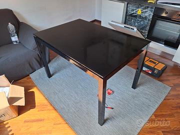 Tavolo nero in vetro 80x120