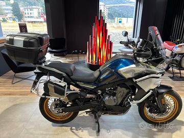 CF MOTO 800 MT Touring Abs