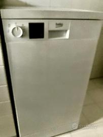Lavastoviglie BEKO da 45 cm.