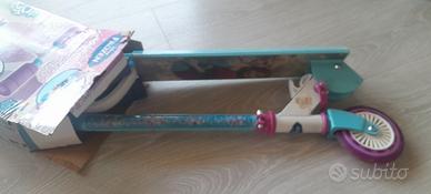 Monopattino bambina Frozen