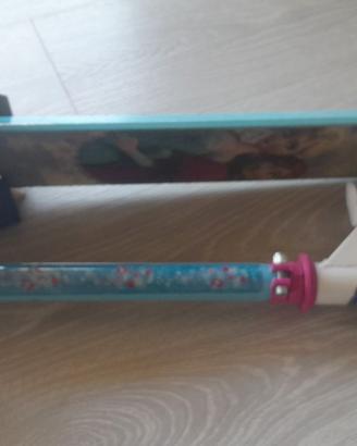 Monopattino bambina Frozen