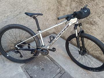 MTB DA 29 MARCA ROCK MACHINE MODELLO MANHATTAN