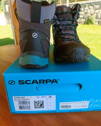 Scarpone da trekking donna