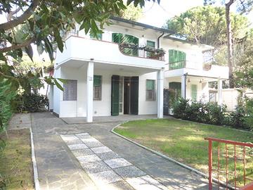 Lido di spina, villino p.terra vicino al mare