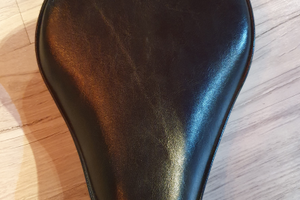 Sella Nera Pelle Per Moto Custom - Bobber