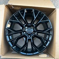 Cerchi in lega MAK 18”